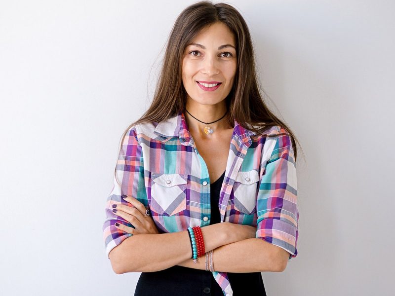 smiling-with-teeths-young-woman-PMXPSS5-min.jpg smiling-with-teeths-young-woman-PMXPSS5-min.jpg